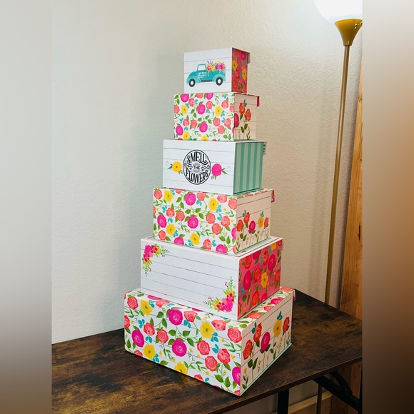 Love Grows Here Box Set (Set of 6) - Picture 4 of 10